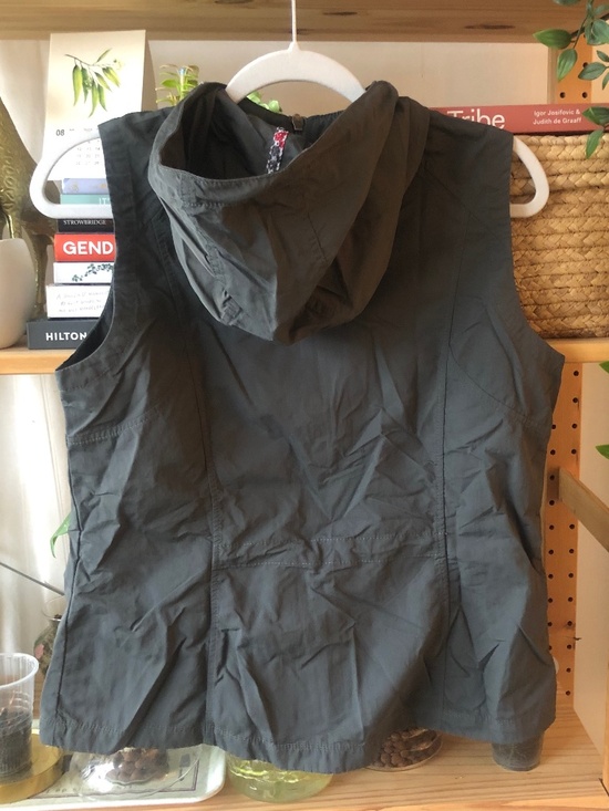 Eddie Bauer Vest Grey Travex Full Zip Hooded Windbreaker Vest Size M - Picture 2 of 8